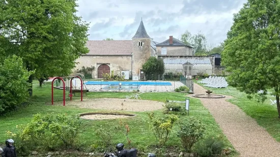 ou aller groupe moto camping poitou