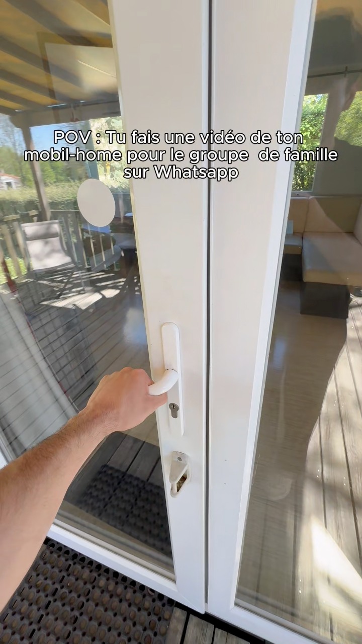 Camping Le Petit Trianon de Saint Ustre